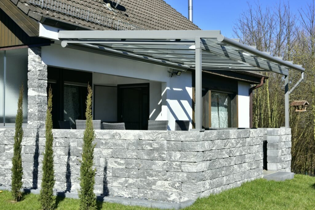 Pergola als Sonnenschutz Terrassenüberdachung Oranienburg